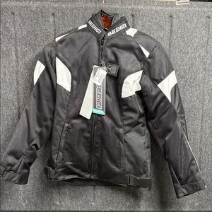 Sedici Women's Black and White Riding Jacket